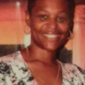 Meet your Posher, Dee